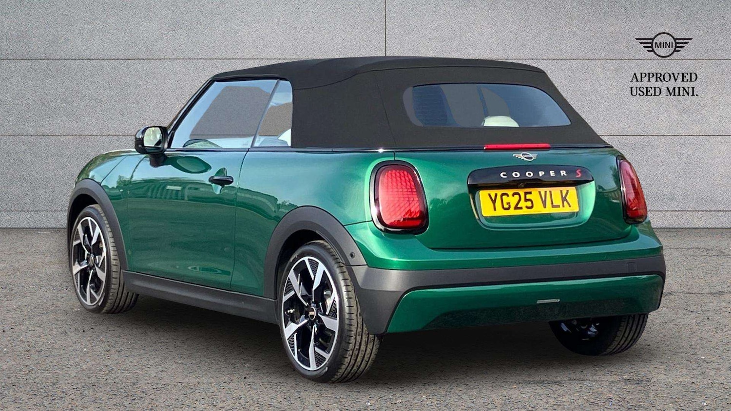Used MINI Cooper 2025 for sale - 77526810: Photo 2