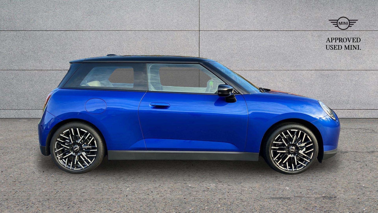 Used MINI Cooper 2025 for sale - 76475961: Photo 4