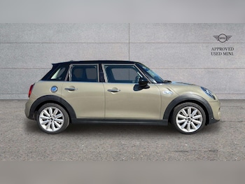Used MINI Hatch 2019 for sale - 78365297: Photo