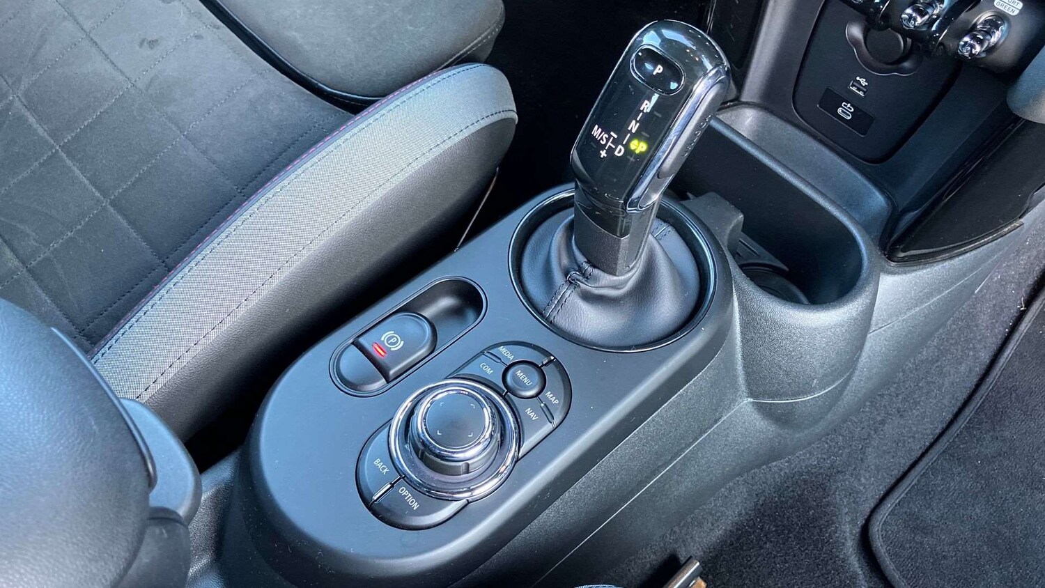 Used MINI Convertible 2022 for sale - 77527058: Photo 12