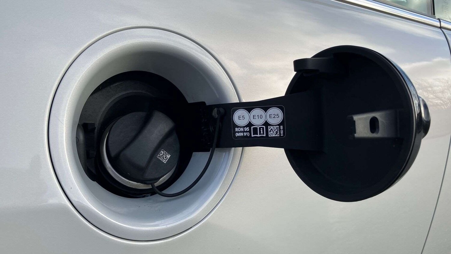 Used MINI Convertible 2022 for sale - 77527058: Photo 25