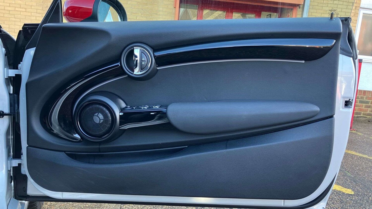 Used MINI Convertible 2022 for sale - 77527058: Photo 27