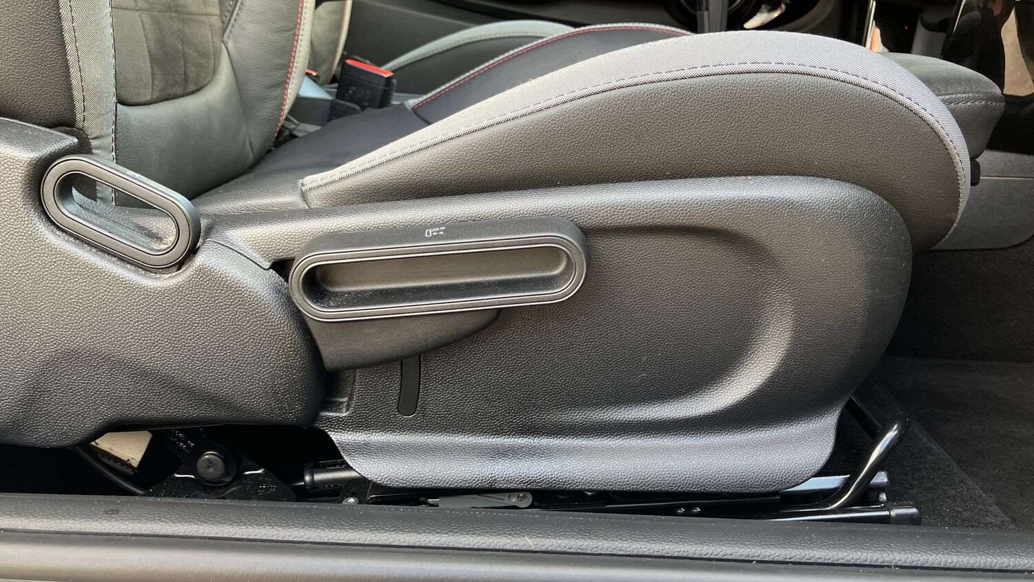 Used MINI Convertible 2022 for sale - 77527058: Photo 28