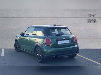 Used MINI Hatch 2023 for sale - 77960774: Photo