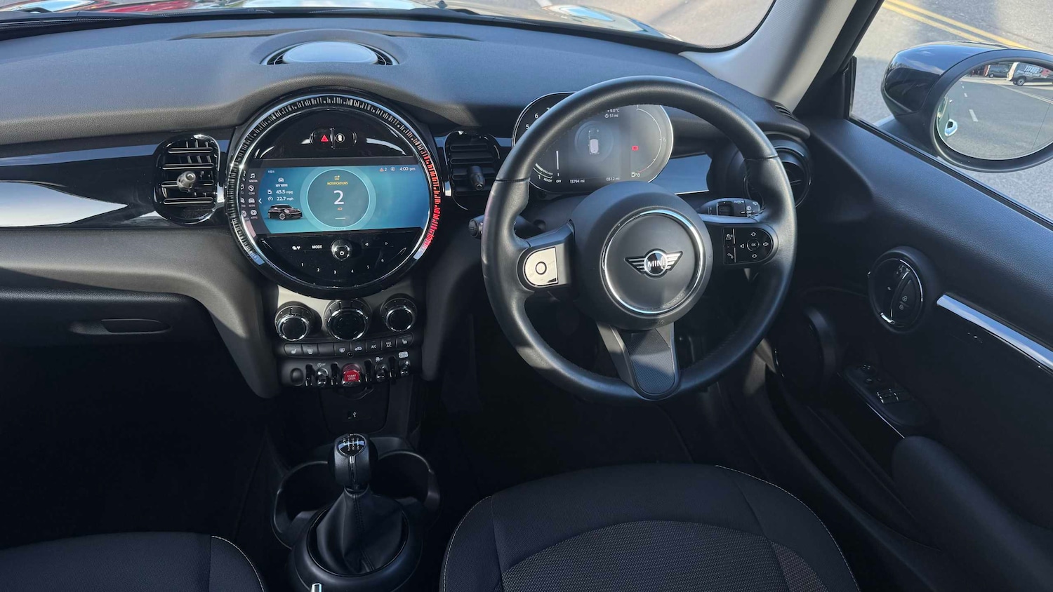 Used MINI Hatch 2023 for sale - 77960774: Photo 6