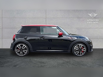 Used MINI Hatch 2024 for sale - 78825537: Photo