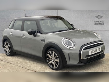 MINI Hatch feature image