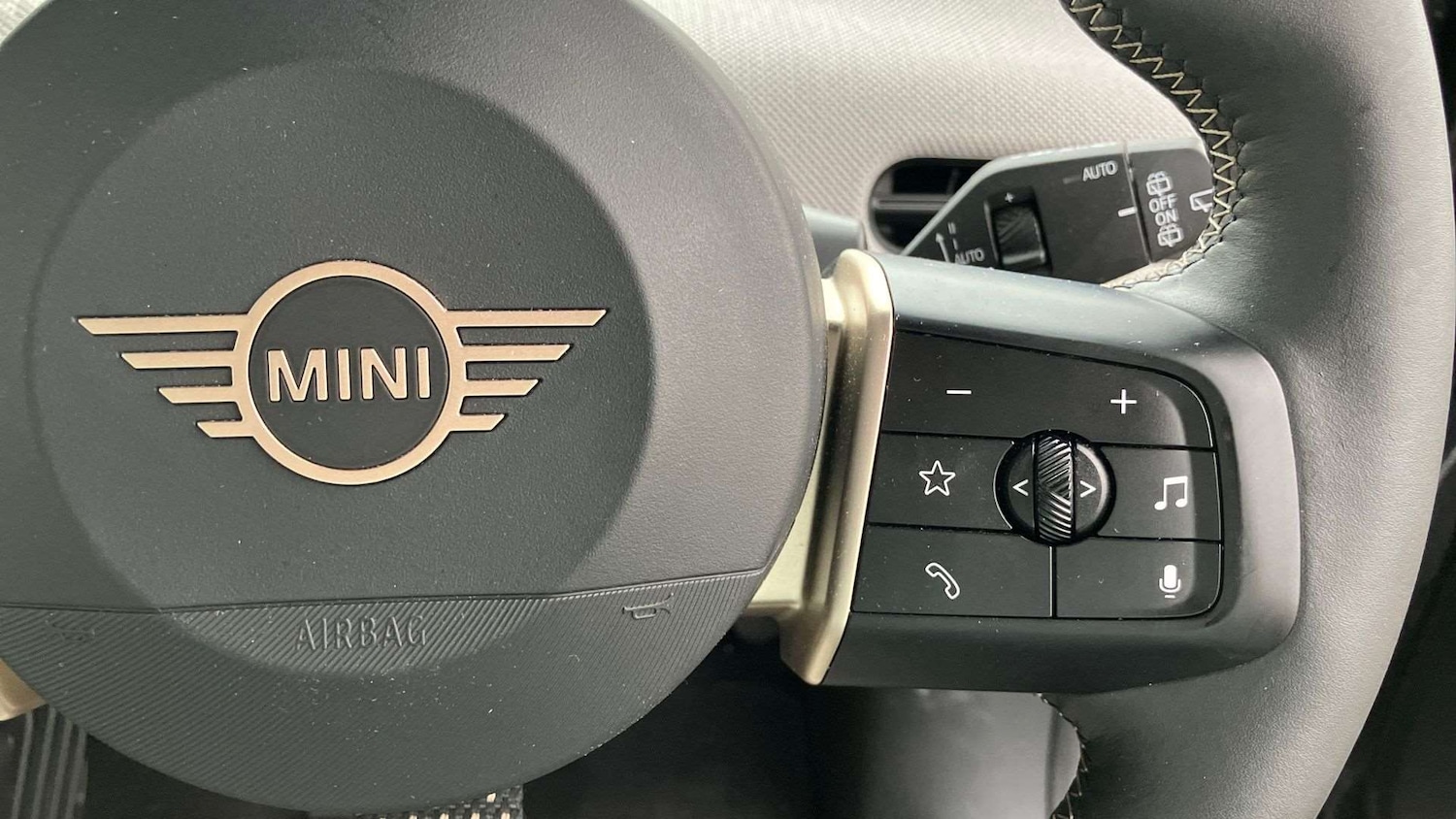 Used MINI Cooper 2024 for sale - 76624702: Photo 23