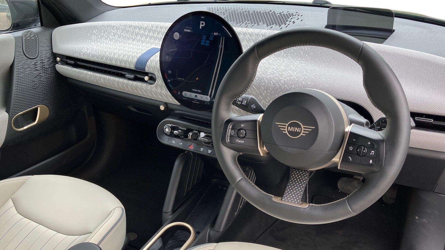 Used MINI Cooper 2024 for sale - 76624702: Photo 8