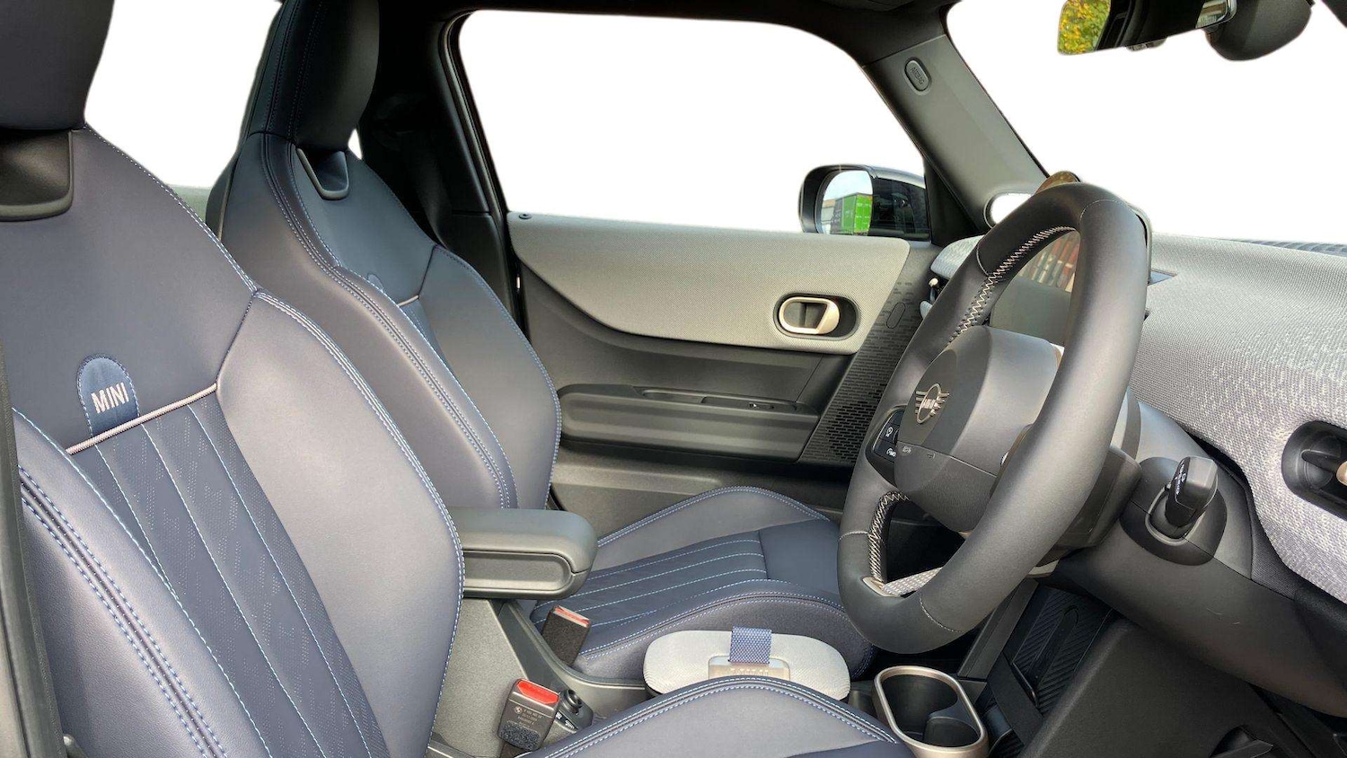 Used MINI Cooper 2025 for sale - 76475813: Photo 13