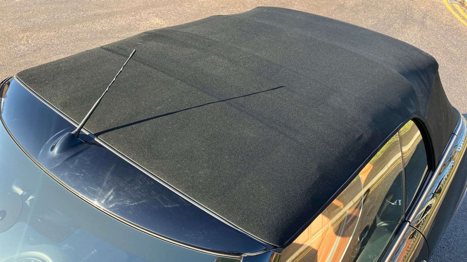 Used MINI Convertible 2021 for sale - 76804858: Photo 19