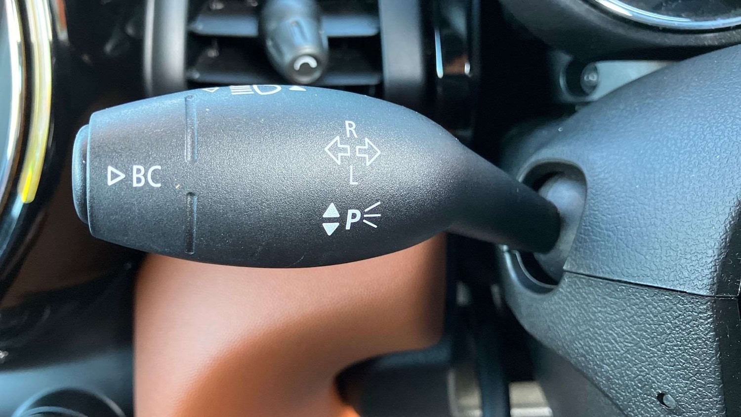 Used MINI Convertible 2021 for sale - 76804858: Photo 29