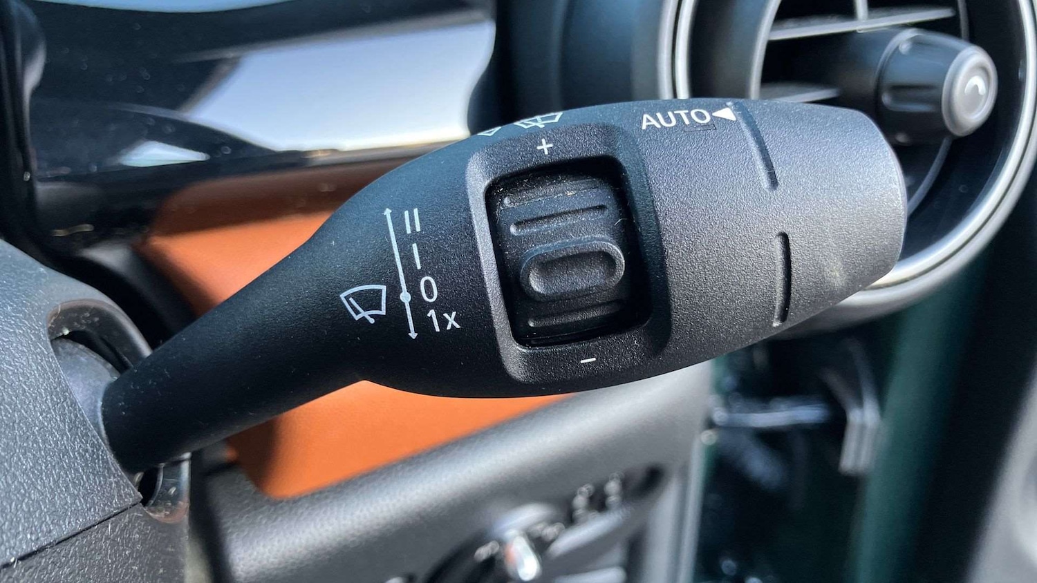 Used MINI Convertible 2021 for sale - 76804858: Photo 30