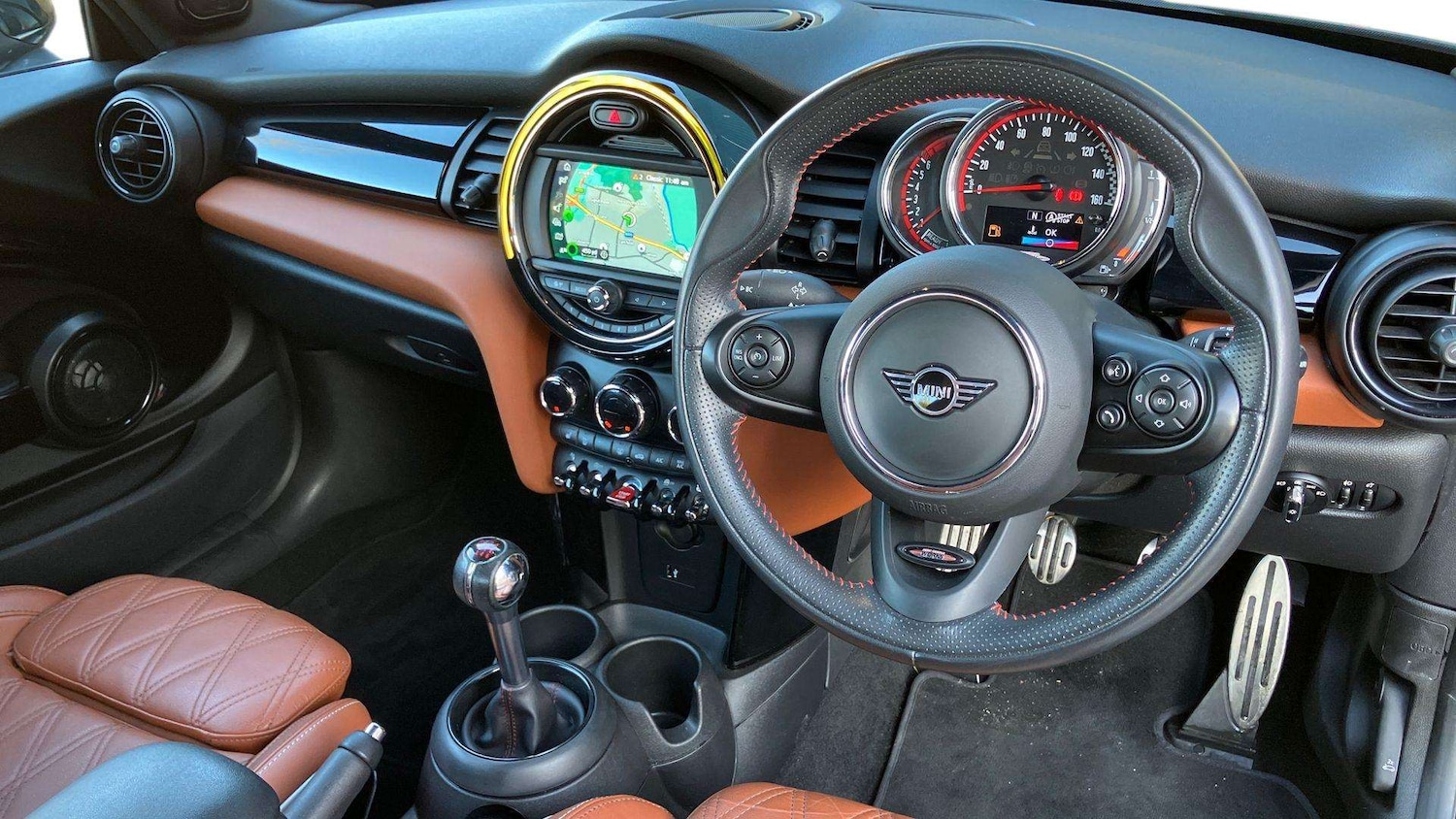 Used MINI Convertible 2021 for sale - 76804858: Photo 8