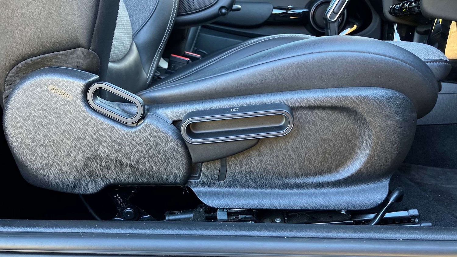 Used MINI Hatch 2022 for sale - 76411258: Photo 28