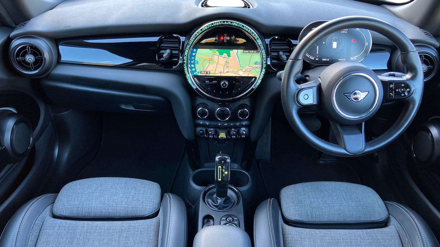 Used MINI Hatch 2022 for sale - 76411258: Photo 6