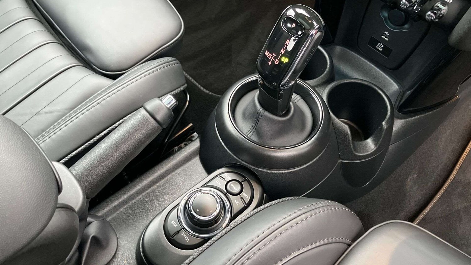 Used MINI Hatch 2023 for sale - 77526873: Photo 12