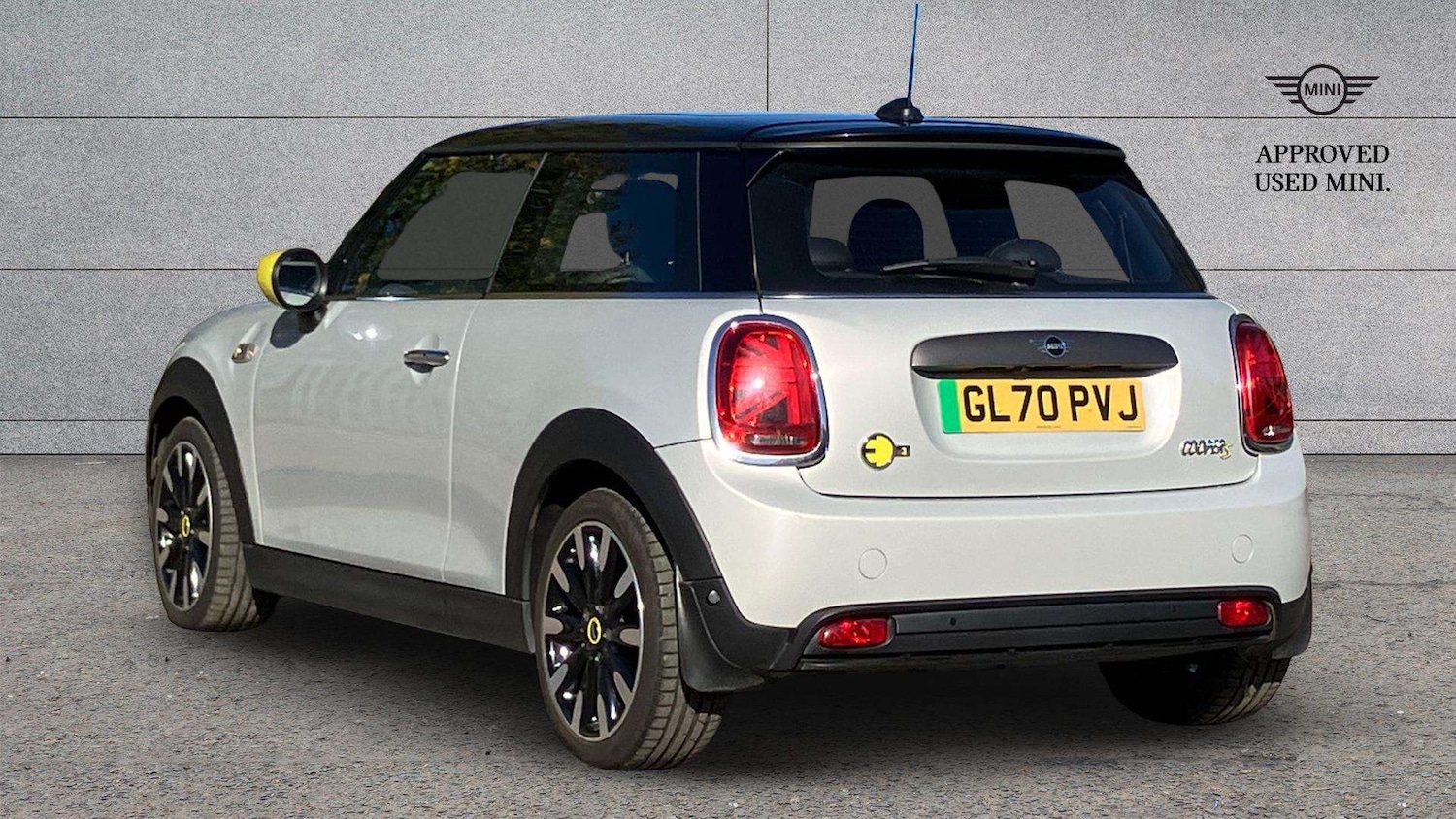 Used MINI Hatch 2020 for sale - 76373695: Photo 2