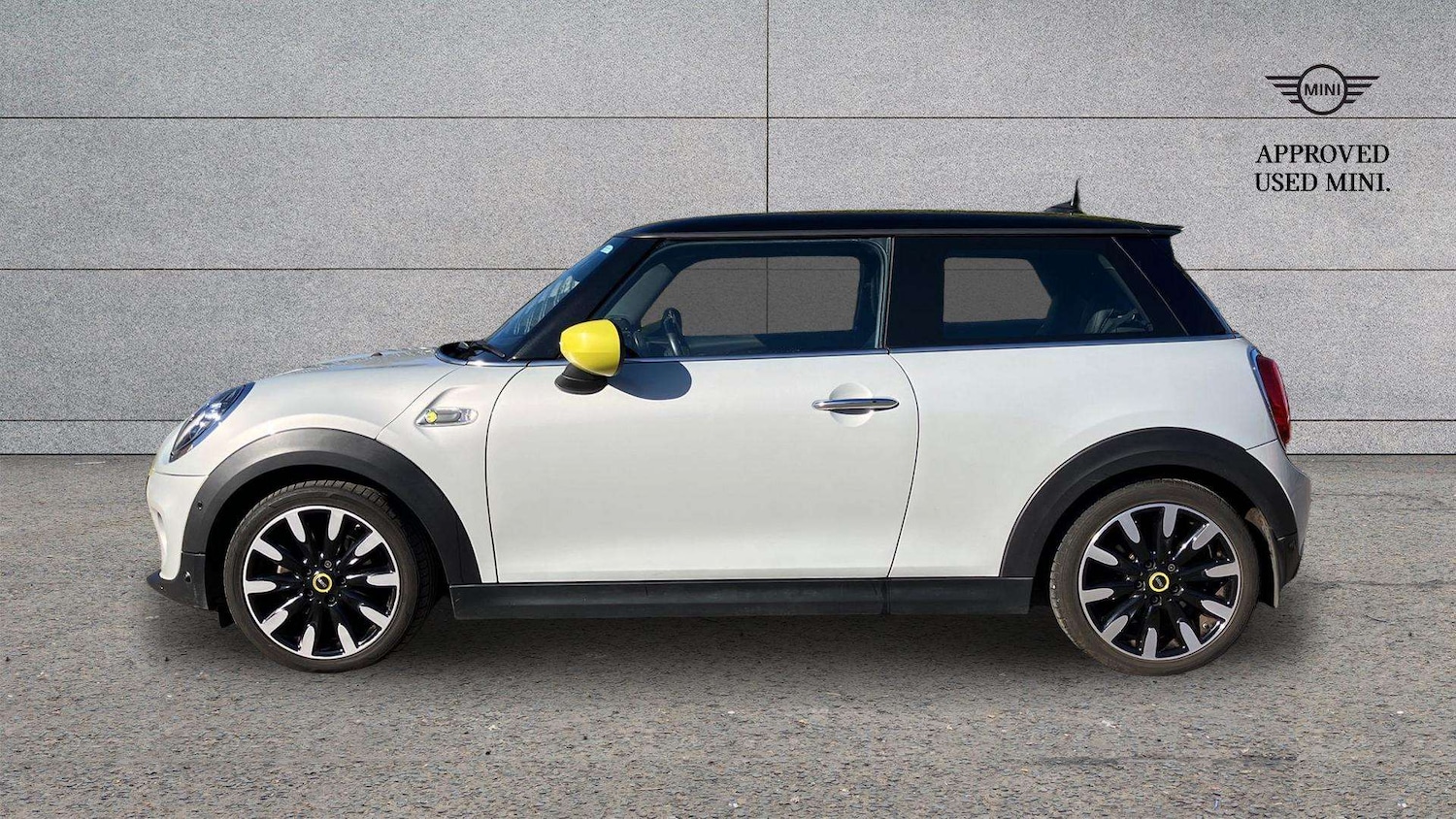Used MINI Hatch 2020 for sale - 76373695: Photo 5