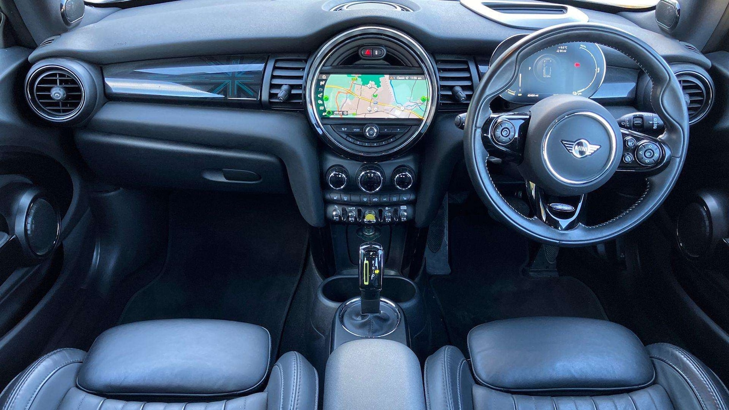 Used MINI Hatch 2020 for sale - 76373695: Photo 6