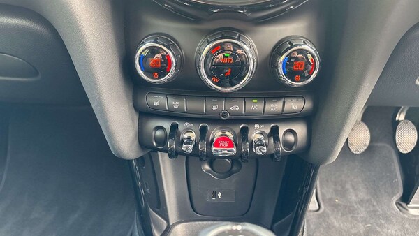 Used MINI Hatch 2022 for sale - 76262491: Photo 10