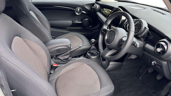 Used MINI Hatch 2022 for sale - 76262491: Photo 13