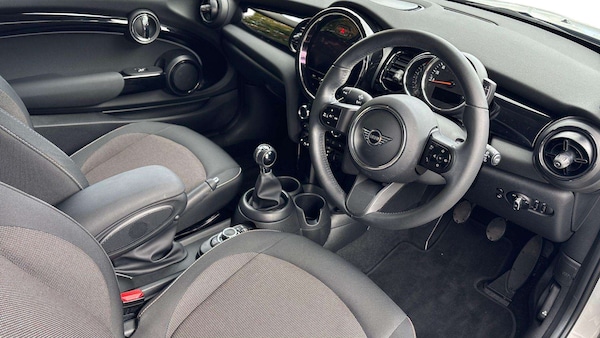 Used MINI Hatch 2022 for sale - 76262491: Photo 8