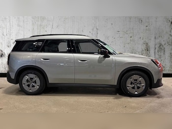 Used MINI Countryman 2024 for sale - 74633933: Photo