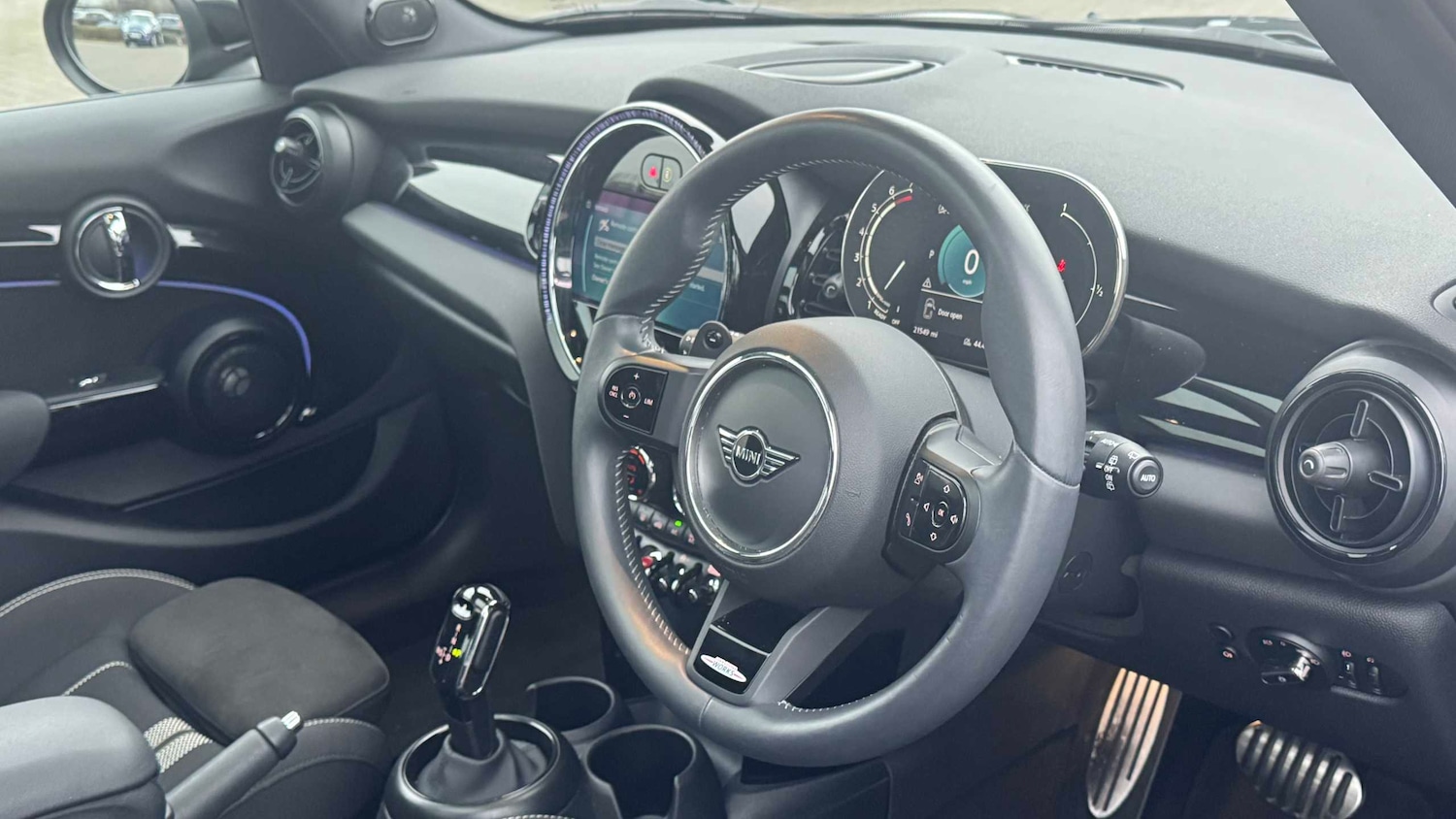 Used MINI Hatch 2024 for sale - 77257212: Photo 6