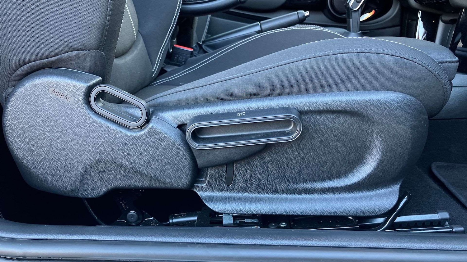 Used MINI Cooper 2023 for sale - 76624697: Photo 28