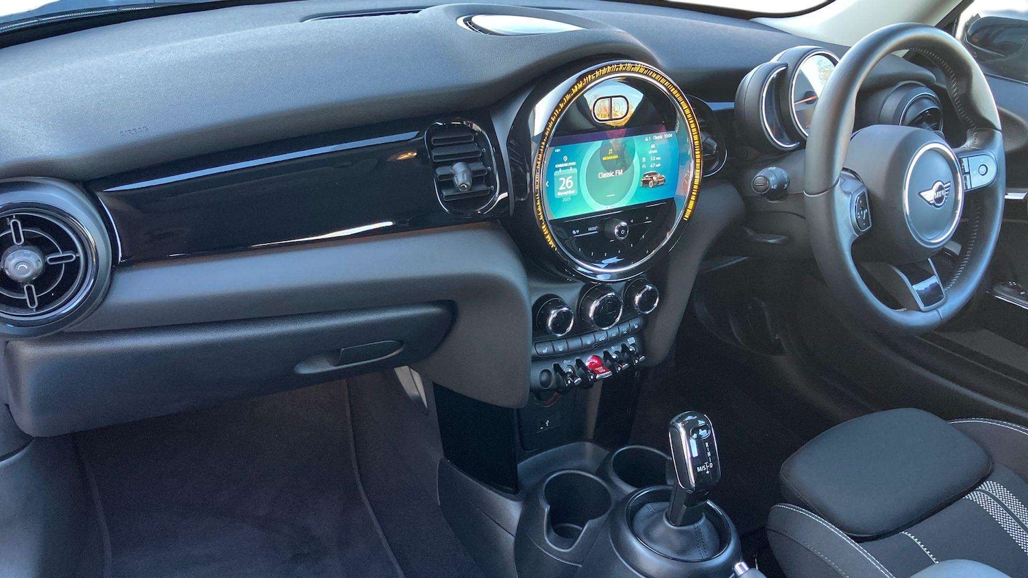 Used MINI Cooper 2023 for sale - 76624697: Photo 9