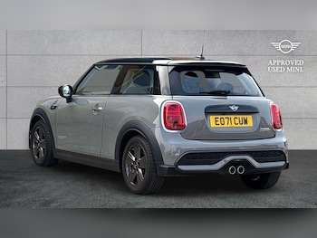 Used MINI Hatch 2021 for sale - 79257454: Photo