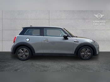 Used MINI Hatch 2021 for sale - 79257454: Photo