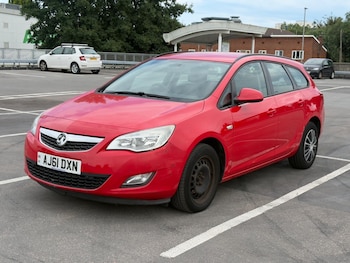 Used Vauxhall Astra 2011 for sale - 79184947: Photo