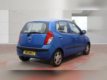 Used Hyundai i10 2011 for sale - 79420864: Photo