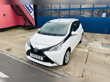 Used Toyota AYGO 2015 for sale - 78870351: Photo