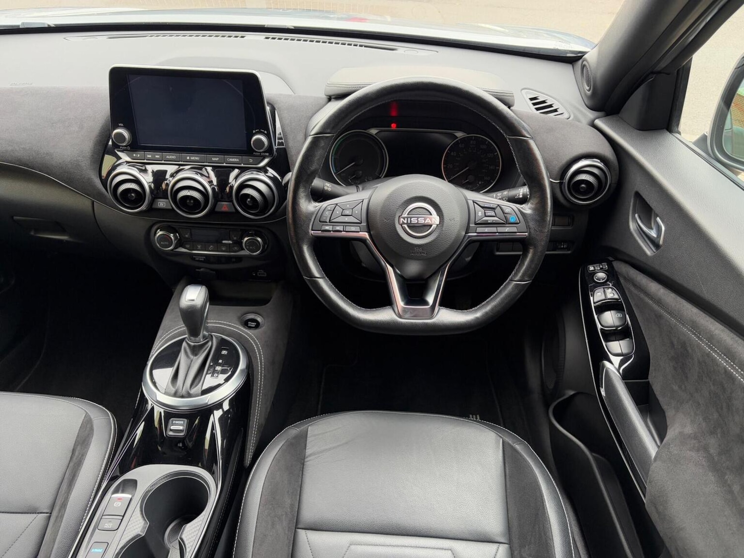 Used Nissan Juke 2023 for sale - 76397120: Photo 17