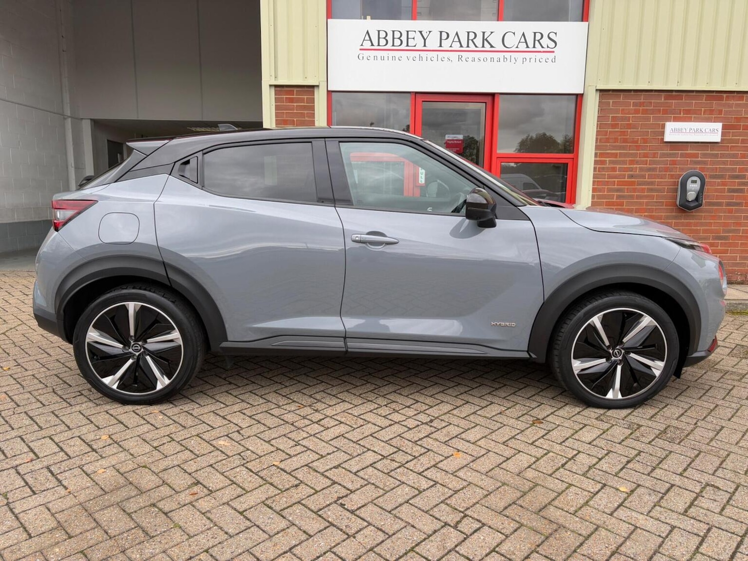 Used Nissan Juke 2023 for sale - 76397120: Photo 2