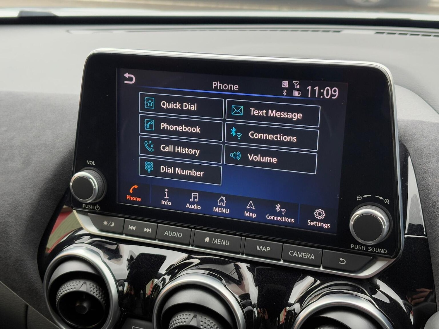 Used Nissan Juke 2023 for sale - 76397120: Photo 32