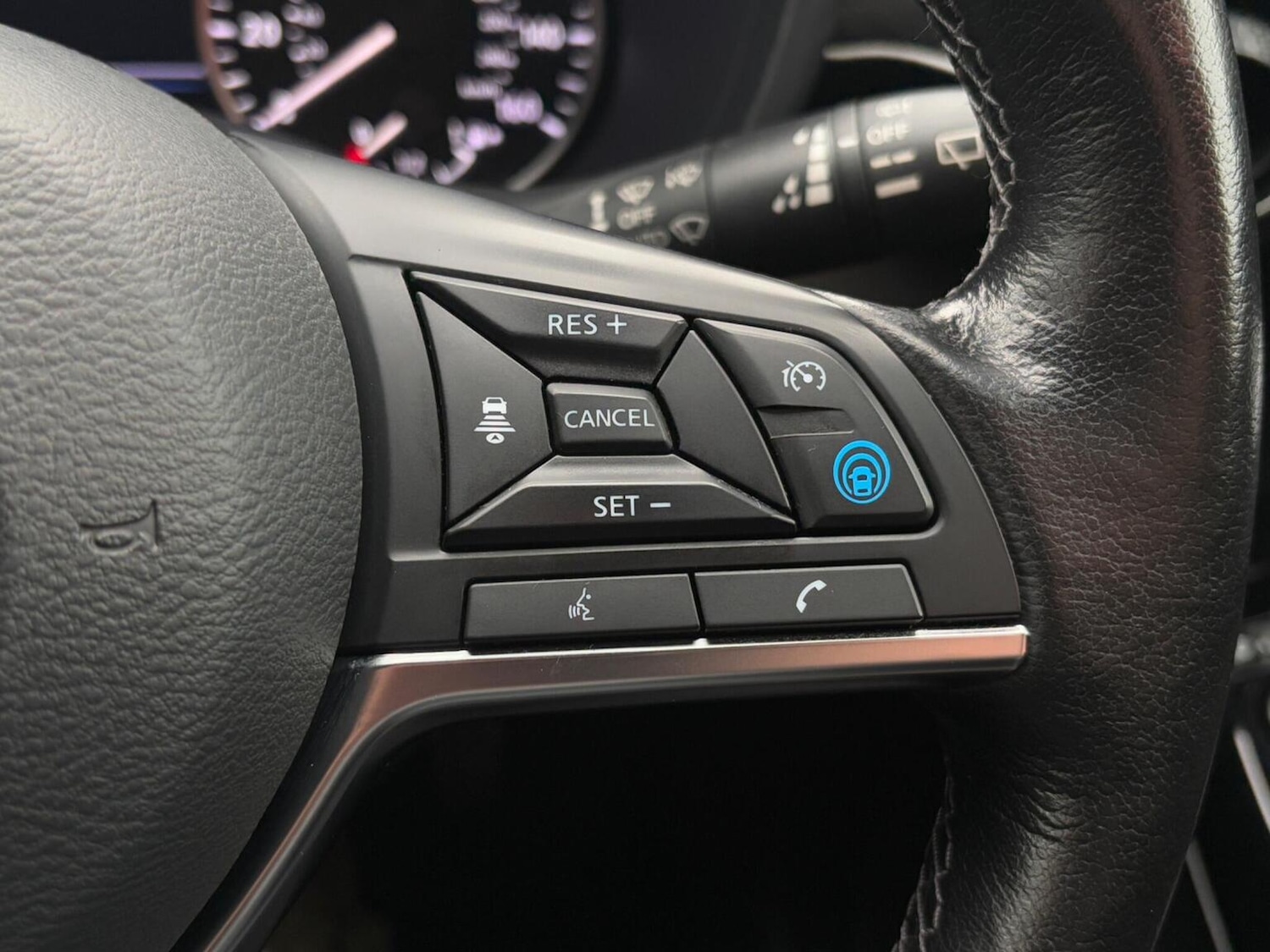 Used Nissan Juke 2023 for sale - 76397120: Photo 39