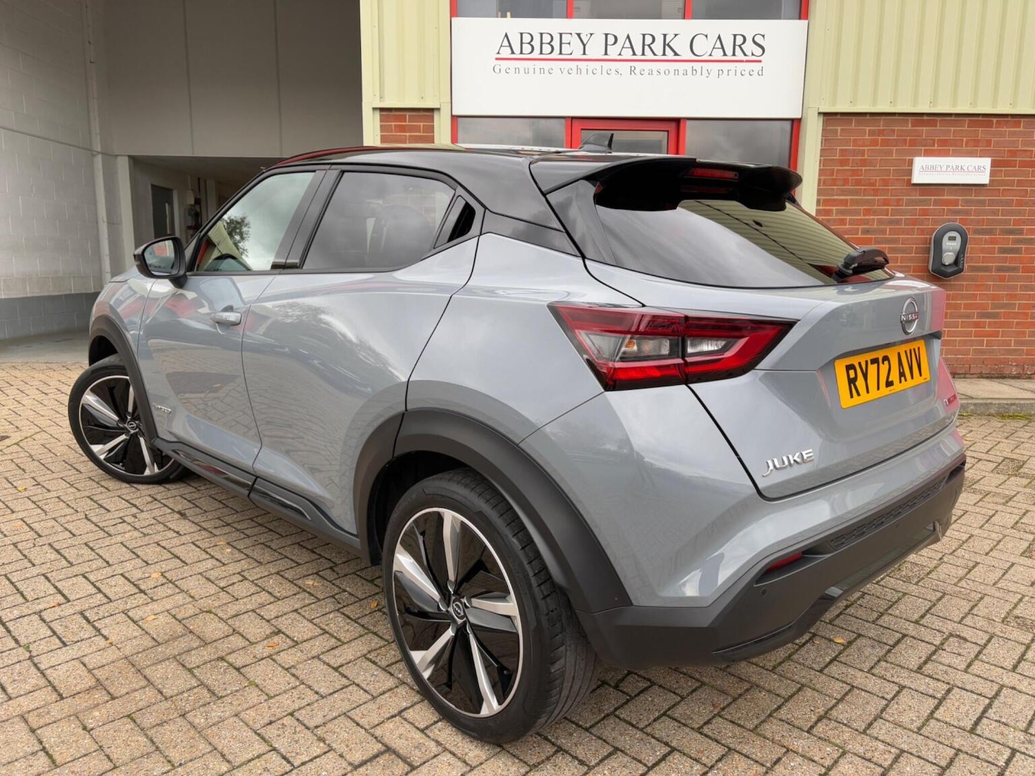 Used Nissan Juke 2023 for sale - 76397120: Photo 5