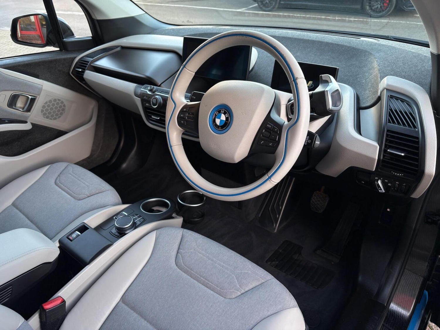 Used BMW i3 2017 for sale - 76643360: Photo 12