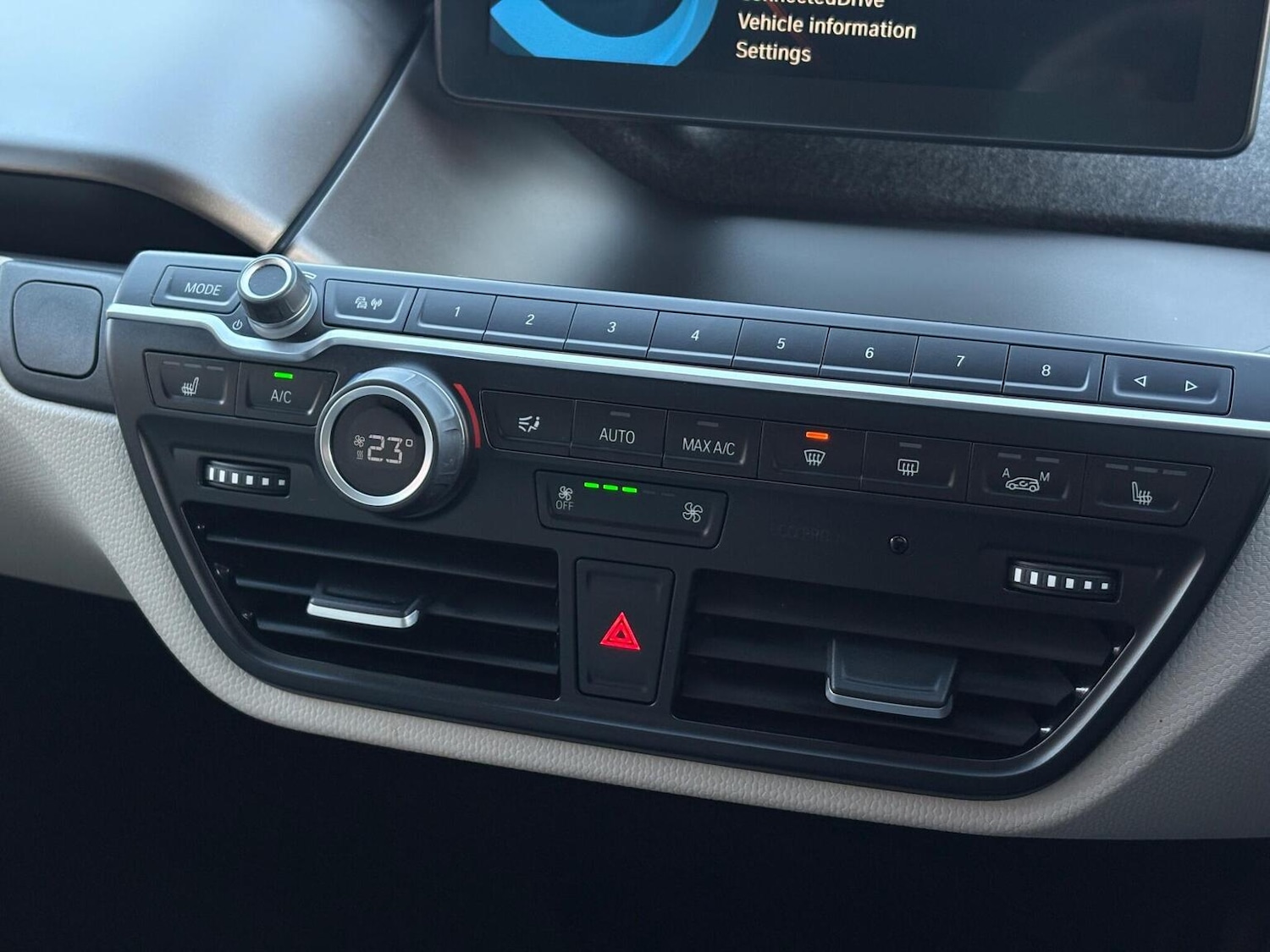 Used BMW i3 2017 for sale - 76643360: Photo 25