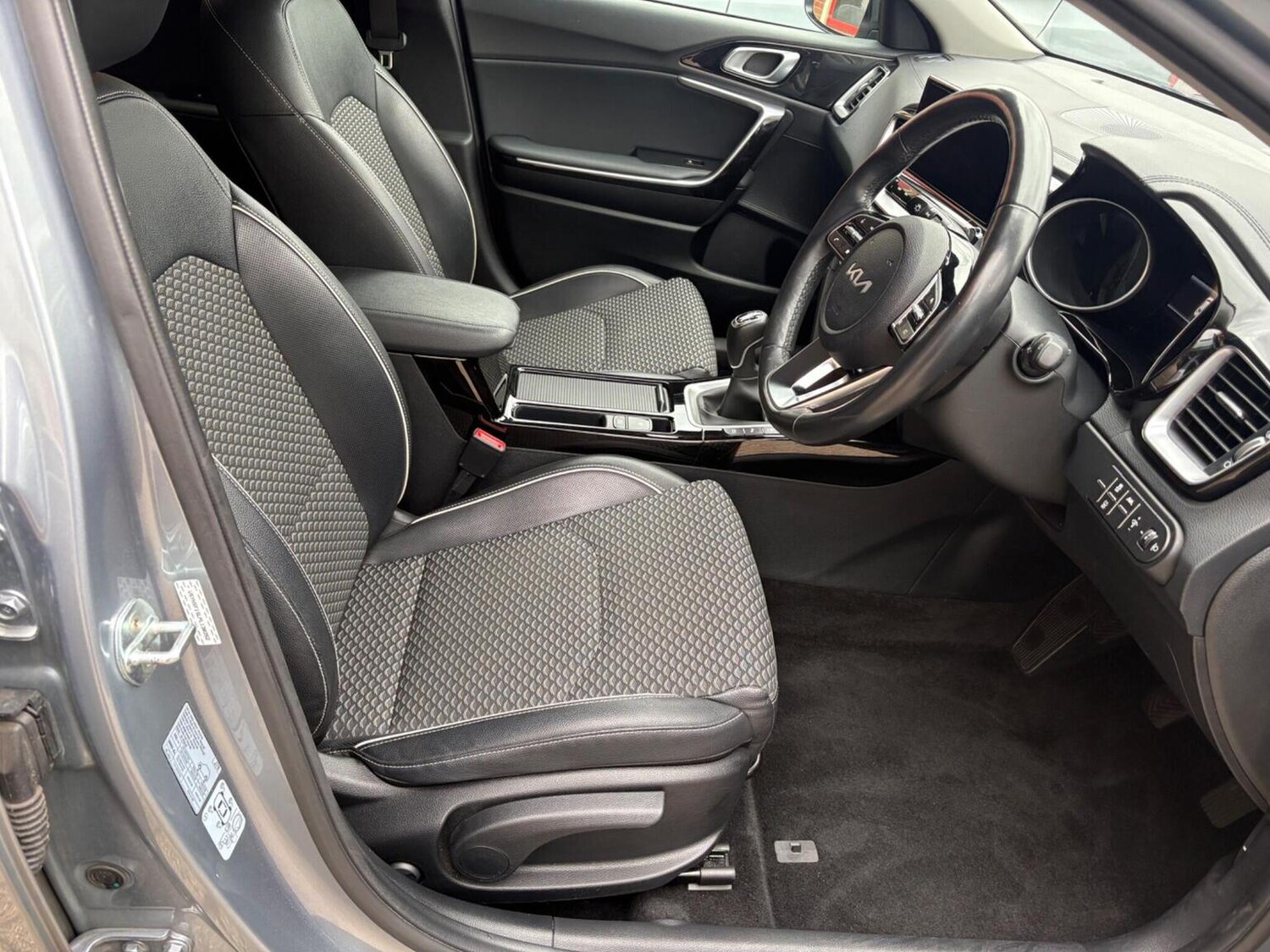 Used Kia XCeed 2022 for sale - 76314011: Photo 11