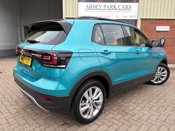 Used Volkswagen T-Cross 2019 for sale - 76107407: Photo