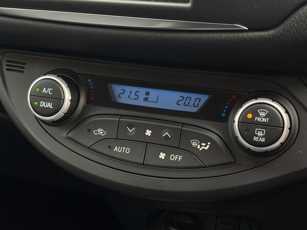 Used Toyota Yaris 2020 for sale - 76211853: Photo 31