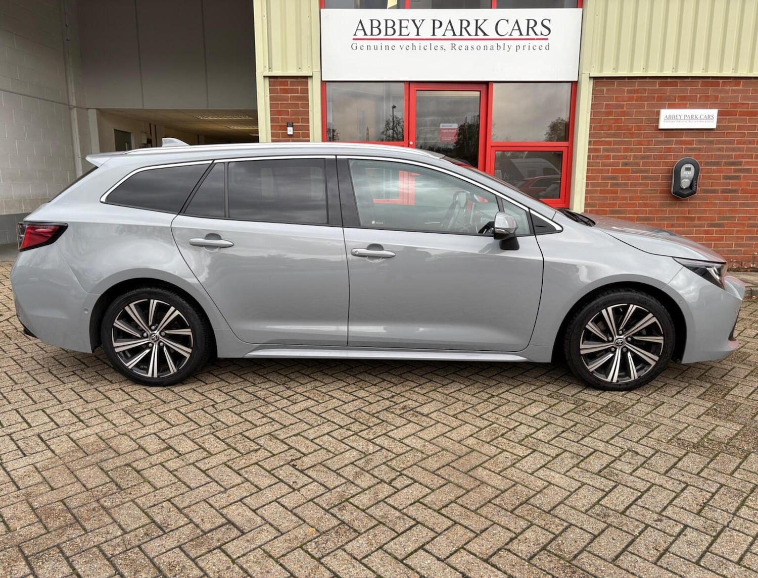 Used Toyota Corolla 2022 for sale - 76547821: Photo 2