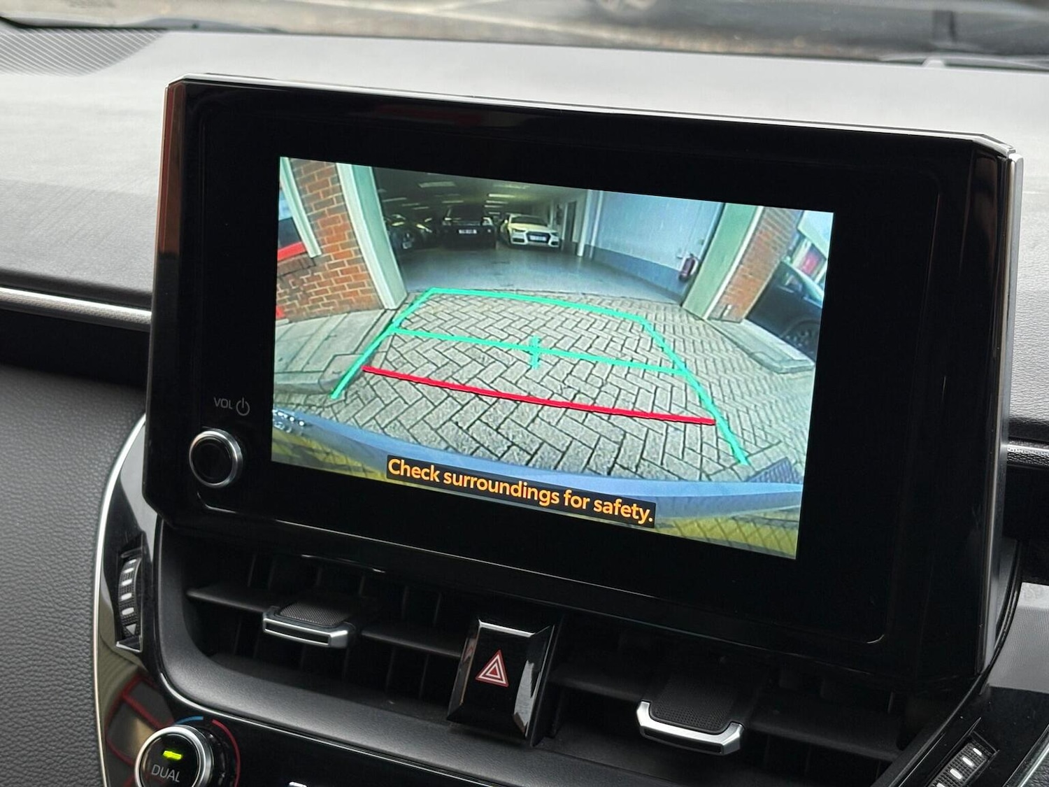 Used Toyota Corolla 2022 for sale - 76547821: Photo 32