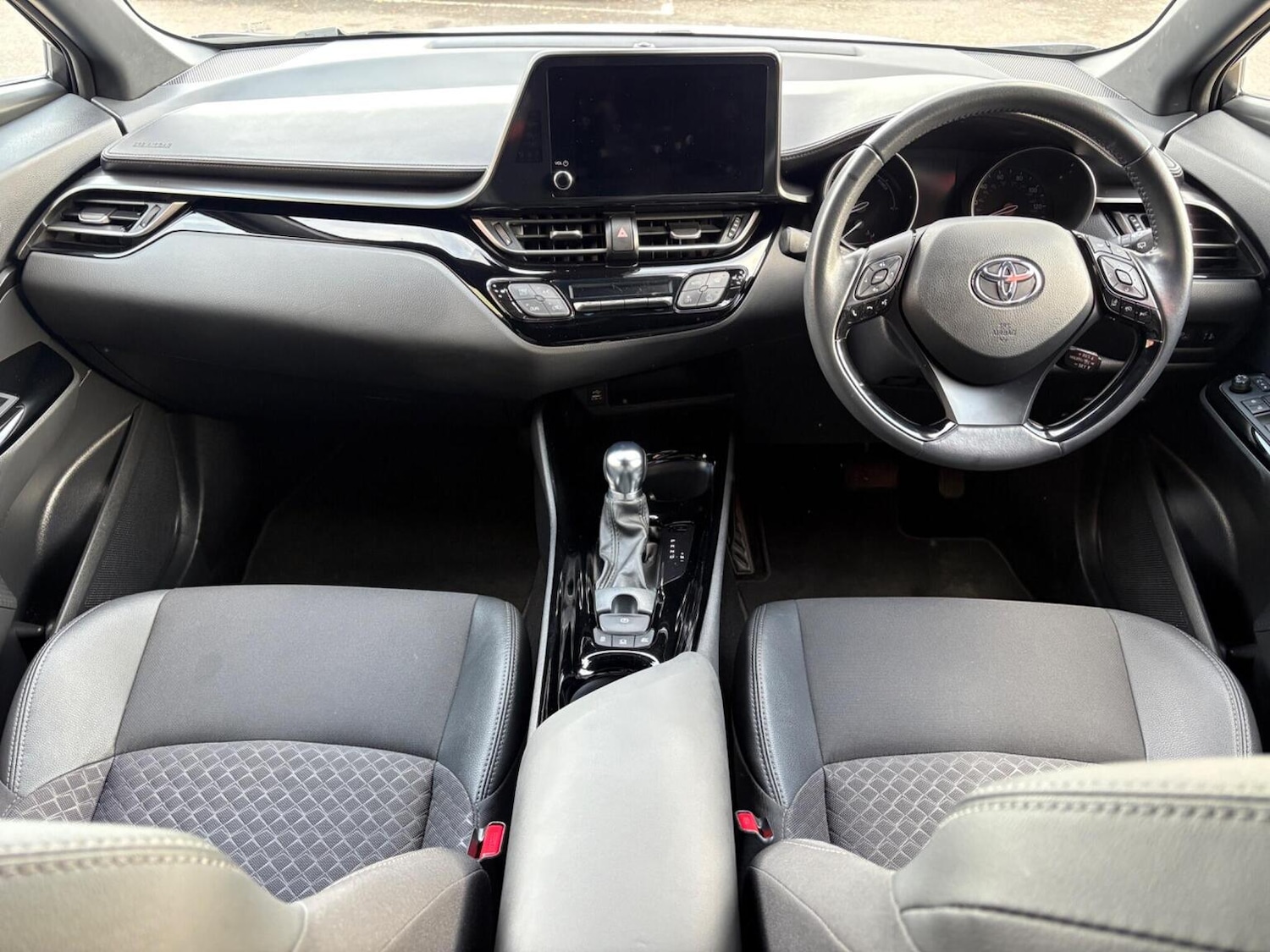 Used Toyota C-HR 2022 for sale - 76536836: Photo 16