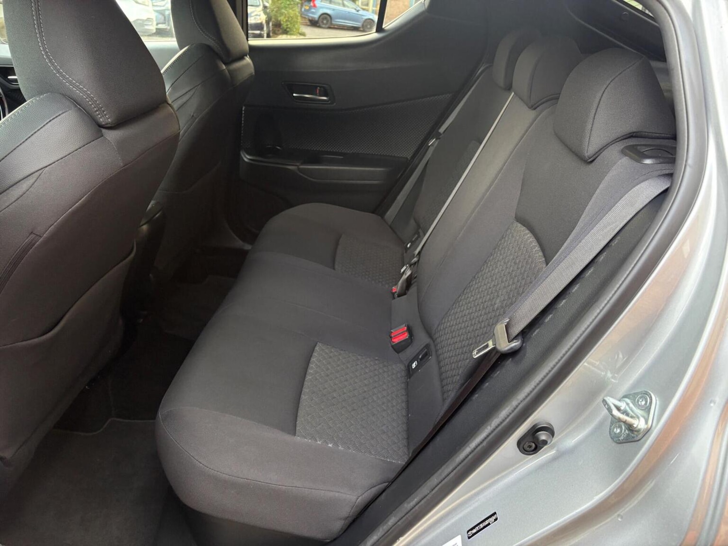 Used Toyota C-HR 2022 for sale - 76536836: Photo 17